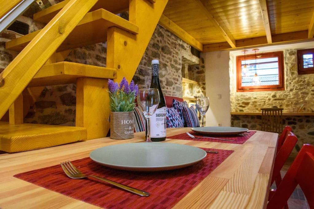 Apartament Lavrio Stone House 5 Min From The Centre/Port Zewnętrze zdjęcie