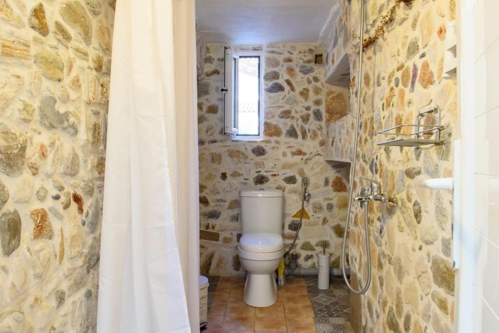 Apartament Lavrio Stone House 5 Min From The Centre/Port Zewnętrze zdjęcie